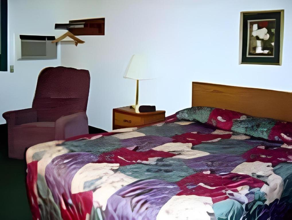 Americas Best Value Inn Torrington Luaran gambar