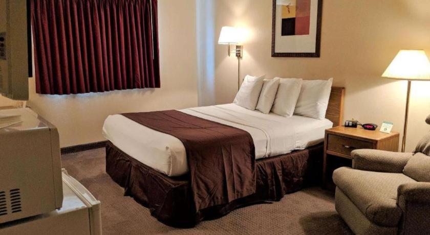 Americas Best Value Inn Torrington Luaran gambar
