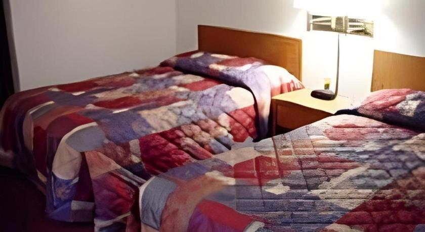 Americas Best Value Inn Torrington Luaran gambar
